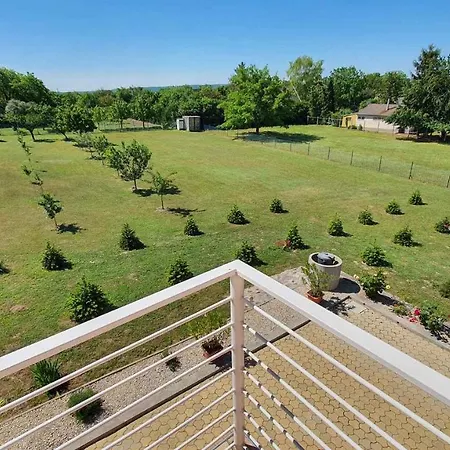 Сasa de vacaciones In - Balaton 19917 Siófok